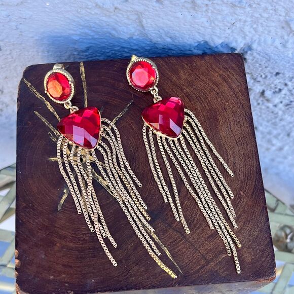 Vintage Long Dangle Earrings in Red rhinestone statement piece - Picture 2 of 9